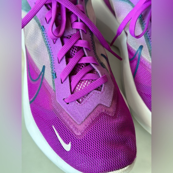 Nike Vista Lite Purple Women’s Low-Top Sneakers - Picture 6 of 7